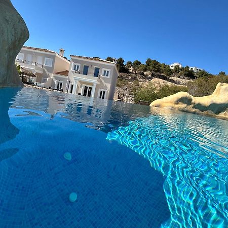 カルプ Cala-Azul Y Jacuzziヴィラ エクステリア 写真