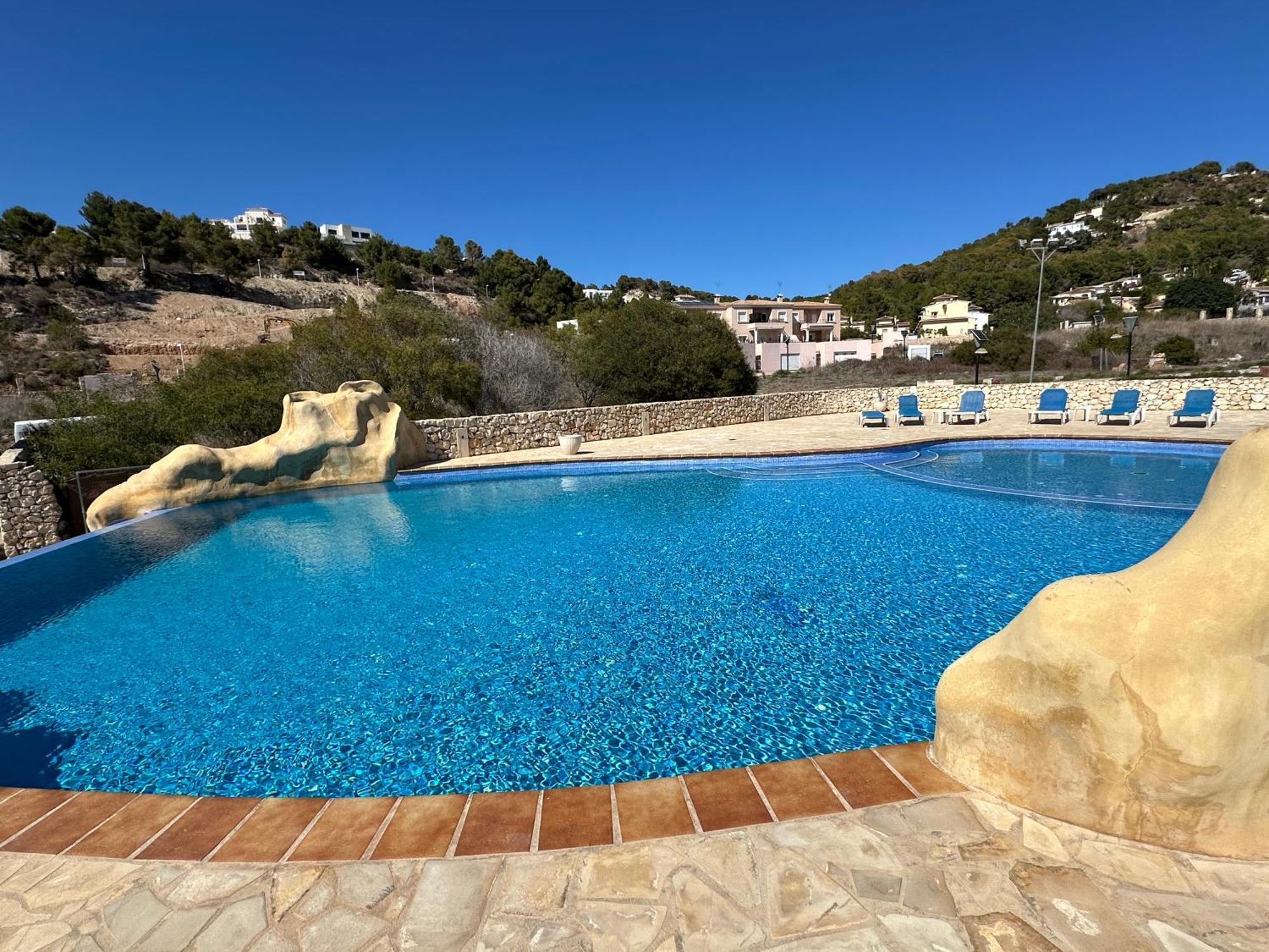 カルプ Cala-Azul Y Jacuzziヴィラ エクステリア 写真